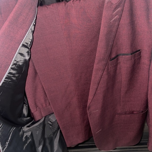 INC Maroon Suit Large  - Prom - Picture 4 of 8